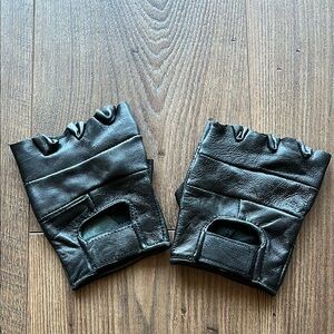 Leather Fingerless Gloves